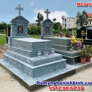 mộ đá công giáo xanh rêu đẹp