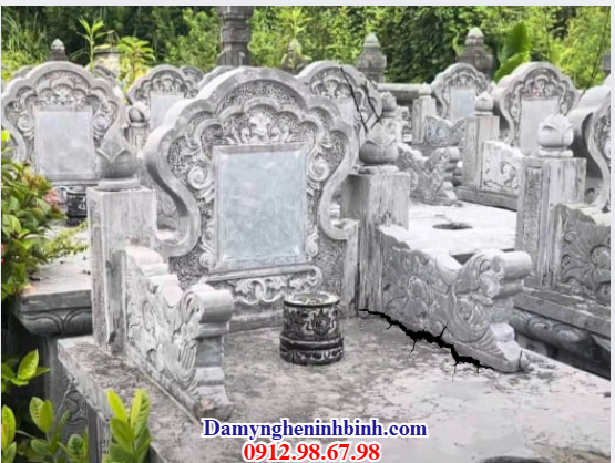 Thời tiết cũng là yếu tố khiến cho mộ bị nứt, nhanh xuống cấp